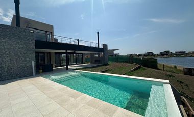 Casa en Costas, Puertos.