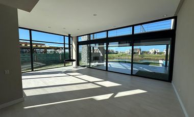 Casa en Costas, Puertos.