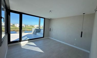 Casa en Costas, Puertos.