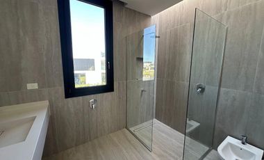 Casa en Costas, Puertos.