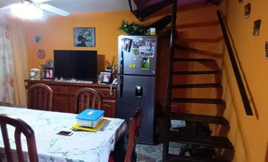 Dúplex en Plottier, barrio Los Álamos
