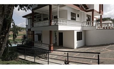 Casa campestre independiente para la venta en Cerritos, Pereira!!!