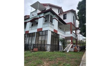Casa campestre independiente para la venta en Cerritos, Pereira!!!