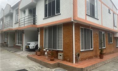 VENTA CASA EN CONJUNTO CERRADO - CIRCASIA QUINDIO