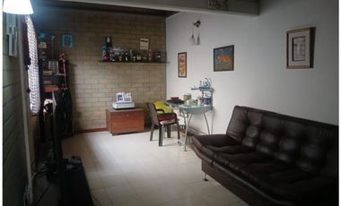 COMPRA ESTA HERMOSA CASA UNIFAMILIAR EN UNIDAD RESIDENCIAL
