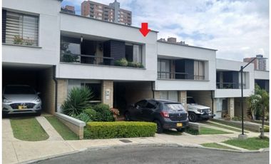 COMPRA ESTA HERMOSA CASA UNIFAMILIAR EN UNIDAD RESIDENCIAL