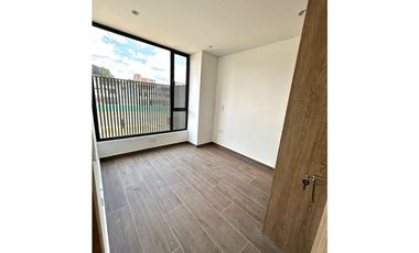 Vendo casa en sector Lotus. Rionegro