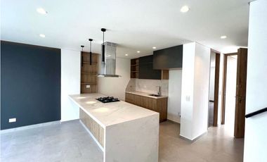 Vendo casa en sector Lotus. Rionegro