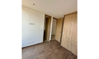 Vendo casa en sector Lotus. Rionegro