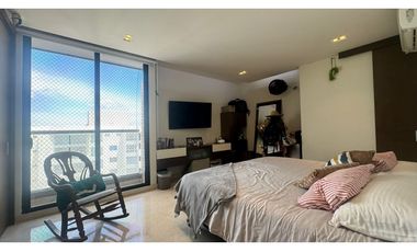 APARTAMENTO EN VENTA EN ALTO PRADO. PISO ALTO