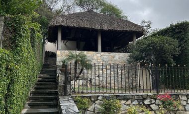 CASA EN RENTA CONTRY LA SILLA