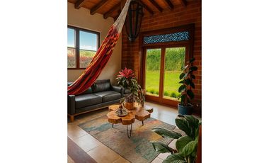 Casa en Arriendo Loma del Escobero Envigado