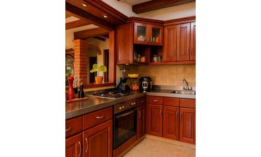 Casa en Arriendo Loma del Escobero Envigado