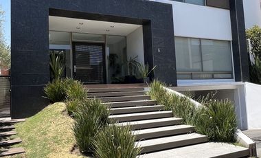 CASA EN VENTA EN CUMBRES DE SANTA FE