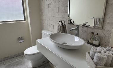 CASA EN VENTA EN CUMBRES DE SANTA FE