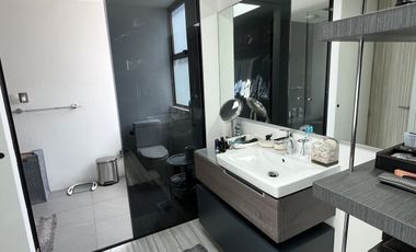 CASA EN VENTA EN CUMBRES DE SANTA FE