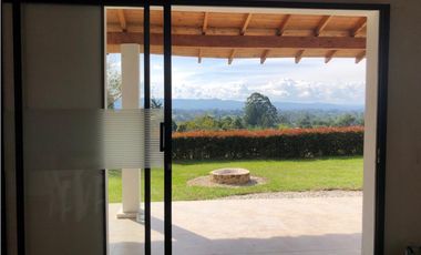 VENTA DE CASA CAMPESTRE EN VEREDA EN EL CARMEN