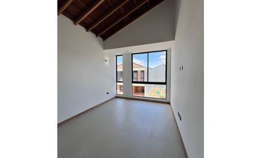 VENTA DE CASA EN UNIDAD EN LA CEJA