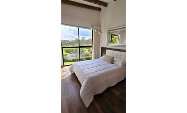 VENTA DE CASA CAMPESTRE CON CASA MAYORDOMO EN UNIDAD EN SAN VICENTE