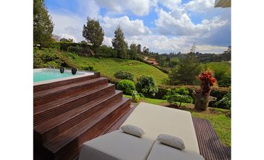 VENTA DE CASA CAMPESTRE CON CASA MAYORDOMO EN UNIDAD EN SAN VICENTE