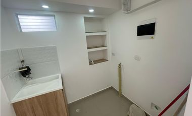 SE ARRIENDA APARTAMENTO EN AVENIDA CENTENARIO NORTE