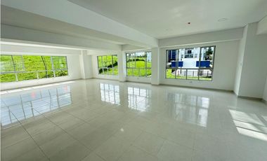 SE ARRIENDA APARTAMENTO EN AVENIDA CENTENARIO NORTE