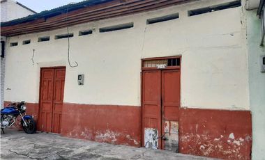 Casa lote en venta en alto de cruz