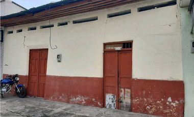 Casa lote en venta en alto de cruz