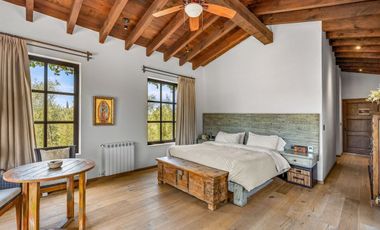 Casa en venta en viñedo exclusivo Santísima Trinidad – Cerca de San Miguel