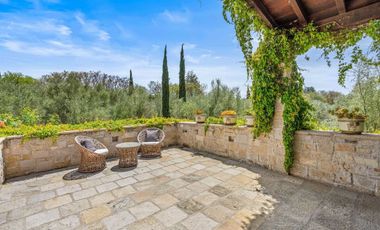 Casa en venta en viñedo exclusivo Santísima Trinidad – Cerca de San Miguel