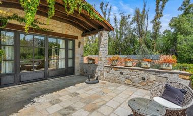 Casa en venta en viñedo exclusivo Santísima Trinidad – Cerca de San Miguel