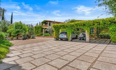 Casa en venta en viñedo exclusivo Santísima Trinidad – Cerca de San Miguel