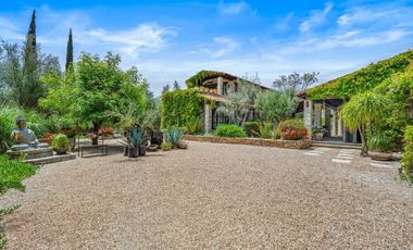 Casa en venta en viñedo exclusivo Santísima Trinidad – Cerca de San Miguel