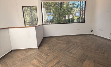 Hermosa Casa en Venta , Avandaro