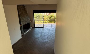 Hermosa Casa en Venta , Avandaro