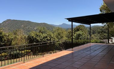 Hermosa Casa en Venta , Avandaro