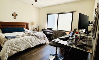 Residencia en Venta Fracc. Rincón de los Encinos Saltillo