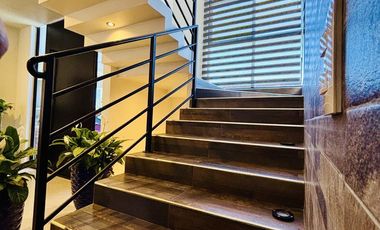 Residencia en Venta Fracc. Rincón de los Encinos Saltillo