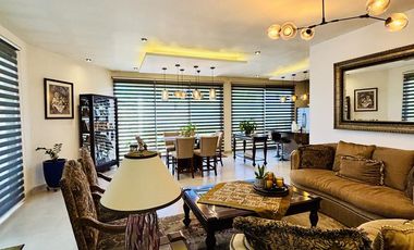 Residencia en Venta Fracc. Rincón de los Encinos Saltillo