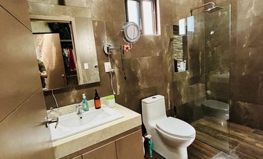 Residencia en Venta Fracc. Rincón de los Encinos Saltillo