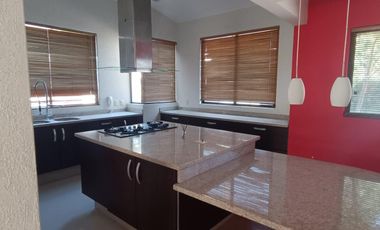 CASA EN VENTA EN LOMAS DE VALLE ESCONDIDO,BOSQUE ESMERALDA, ATIZAPAN DE ZARAGOZA