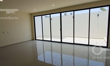 Casa nueva en venta ubicada en Palma Estrella, en Fracc. Real de Palmas, en la ciudad de Coatzacoalcos, Veracruz.