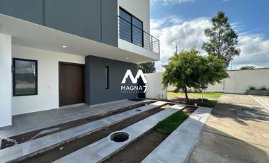 CASA EN RENTA EN PARQUES VALLARTA