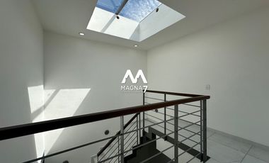 CASA EN RENTA EN PARQUES VALLARTA