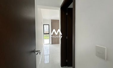 CASA EN RENTA EN PARQUES VALLARTA