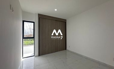 CASA EN RENTA EN PARQUES VALLARTA