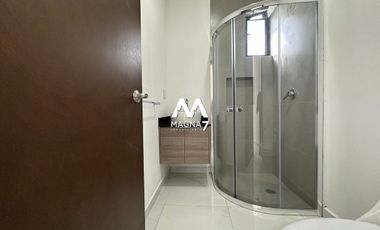 CASA EN RENTA EN PARQUES VALLARTA