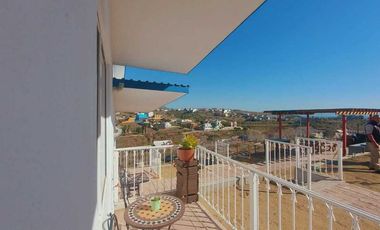 Subleasing Rental Option Available on Airbnb and Booking Just Minutes South of R