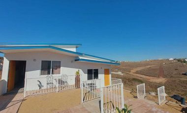 Subleasing Rental Option Available on Airbnb and Booking Just Minutes South of R