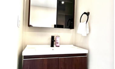 Subleasing Rental Option Available on Airbnb and Booking Just Minutes South of R